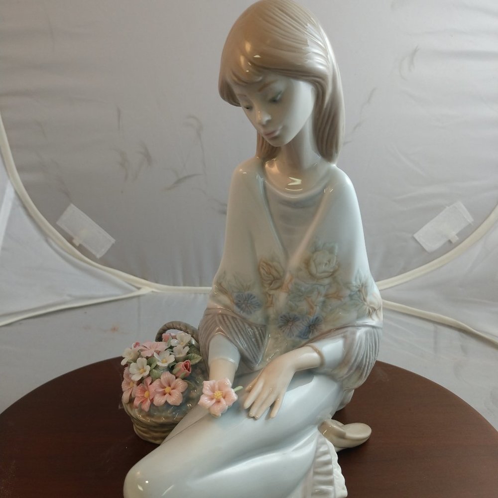 Lladro Flower Song Figurine